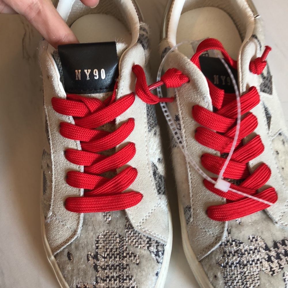 Steve Madden Philosophy low top star sneakers 7 - Picture 4 of 12